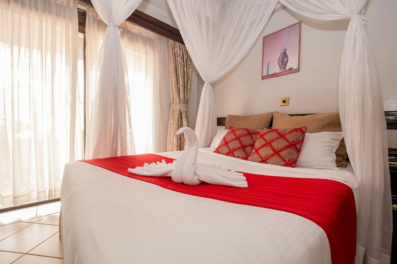 Marble Arch Hotel