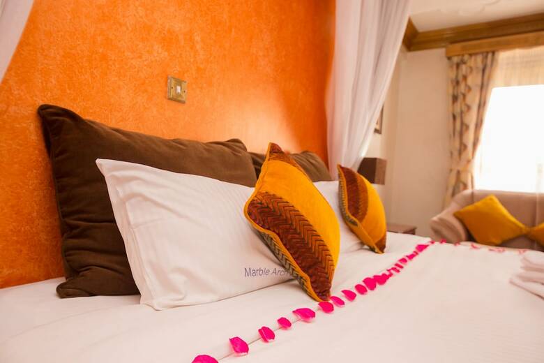 Marble Arch Hotel