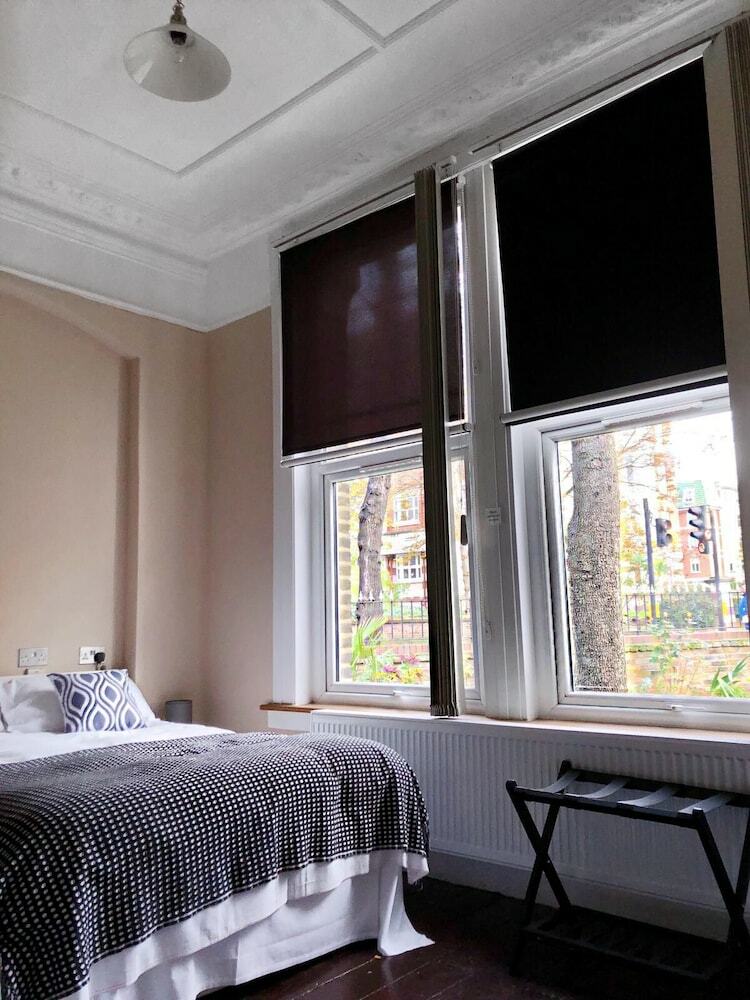 Hotel The Caspian