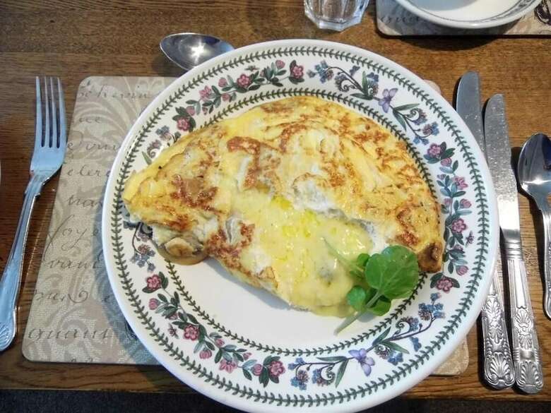 Bed & Breakfast Clerk Laithe Lodge