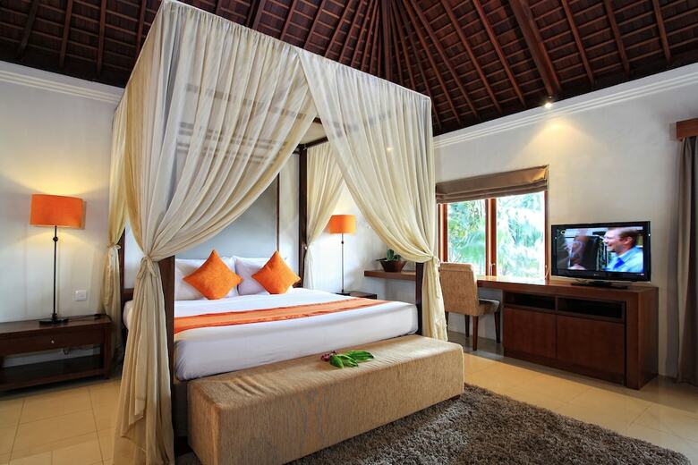 Serene Villas