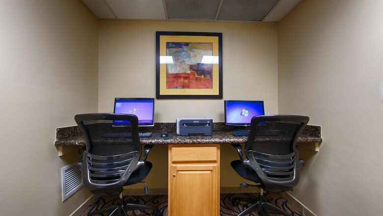 Motel Best Western Plus University Inn