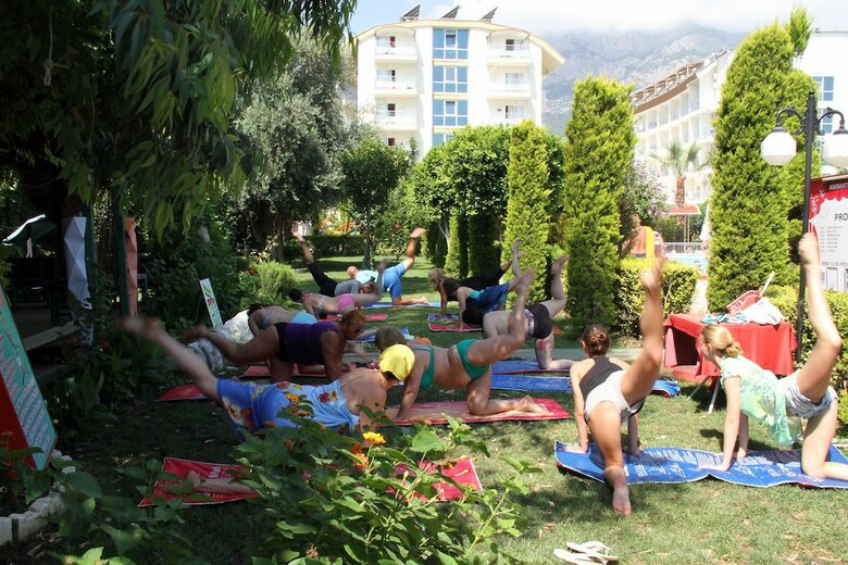 Lims Bona Dea Beach Hotel ? All Inclusive