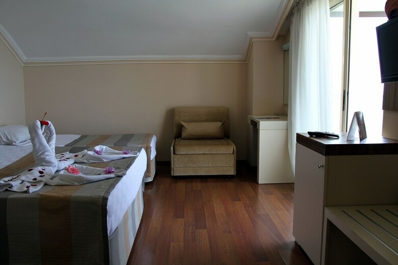 Lims Bona Dea Beach Hotel ? All Inclusive