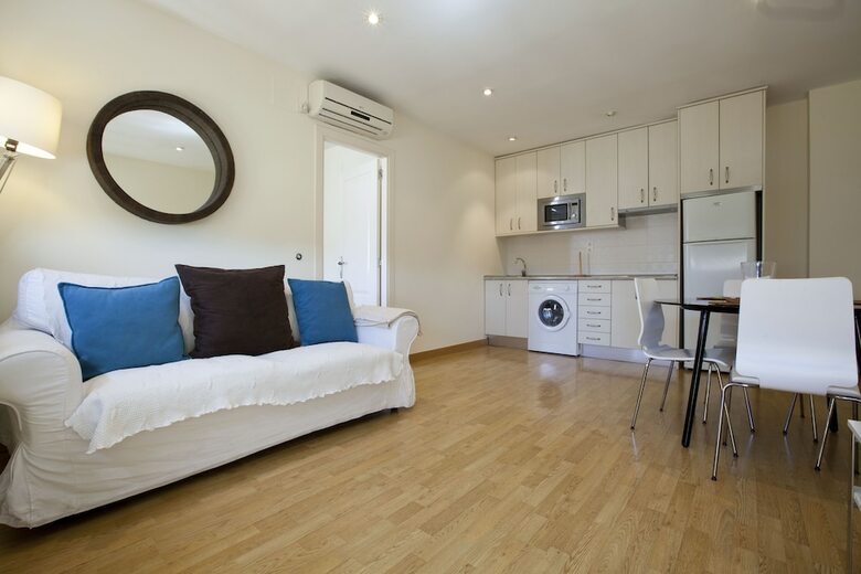 Apartamentos Alcal�