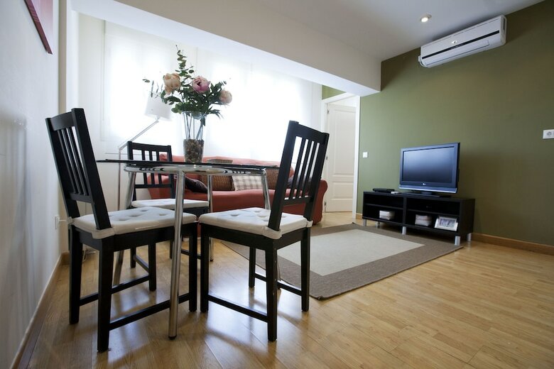 Apartamentos Alcal�