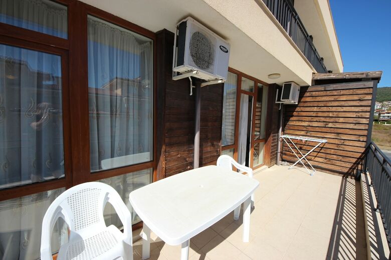 Menada Luxor Apartments
