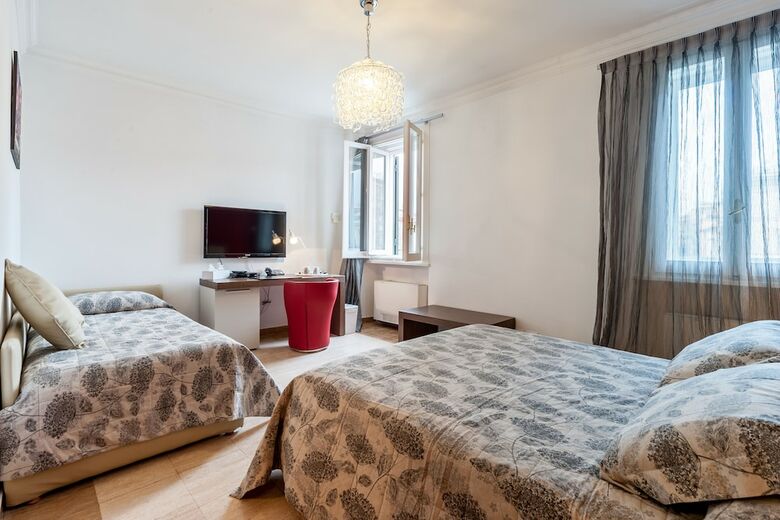 Hotel La Dolce Vita Barberini