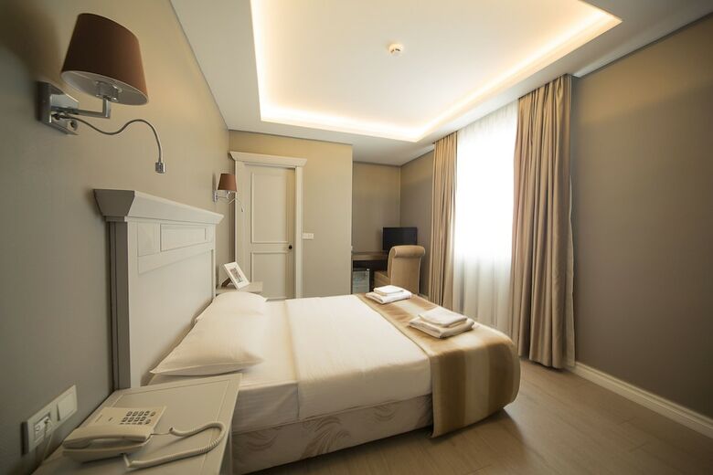 Semsan Hotel