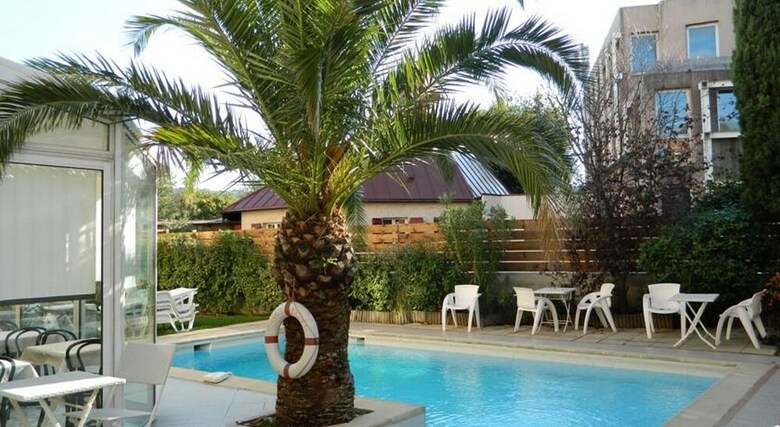 Hotel Adonis Arc H�tel Aix