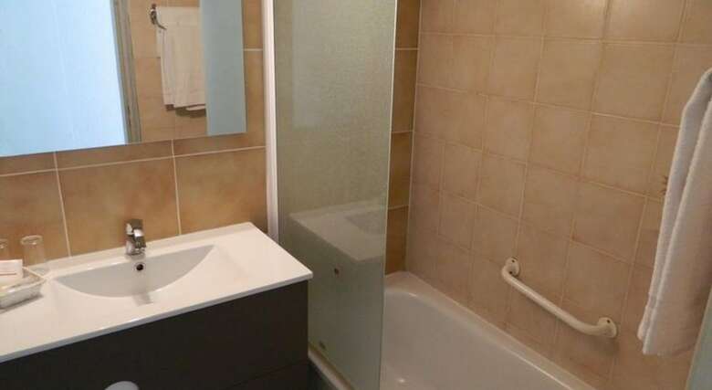 Hotel Adonis Arc H�tel Aix