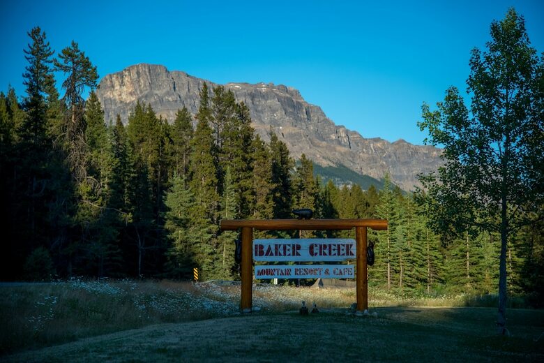 Hotel Baker Creek Mountain Resort
