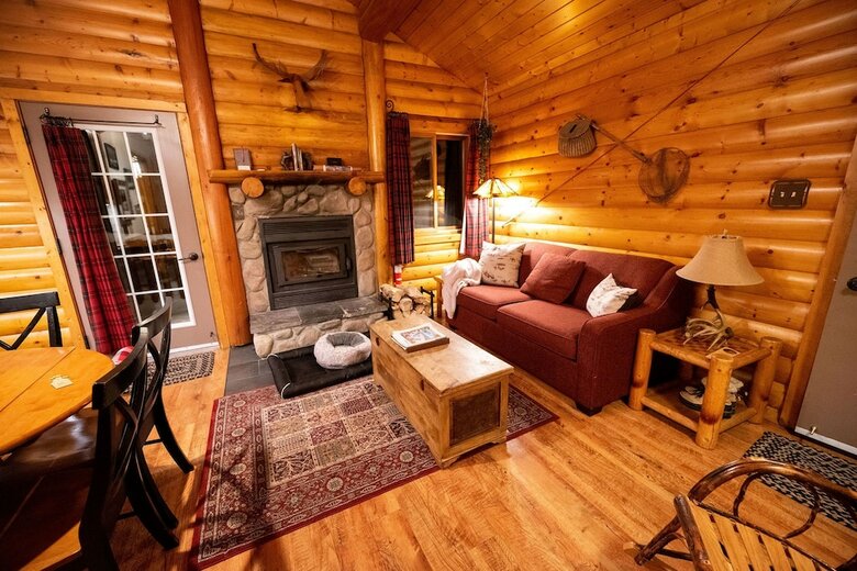 Hotel Baker Creek Mountain Resort