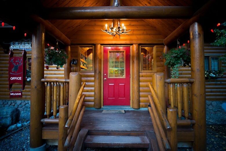Hotel Baker Creek Mountain Resort