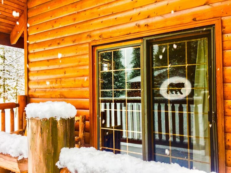 Hotel Baker Creek Mountain Resort