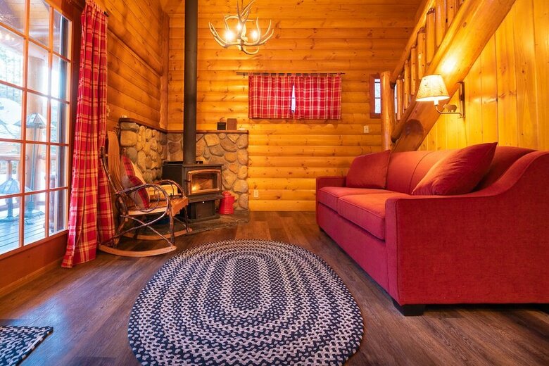 Hotel Baker Creek Mountain Resort