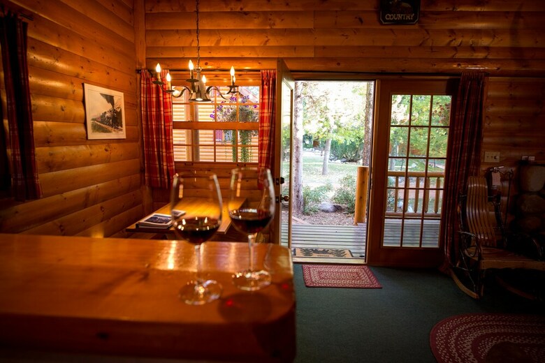 Hotel Baker Creek Mountain Resort