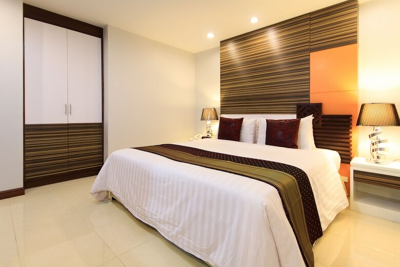 Patong Max Value Hotel