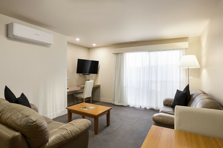 Aparthotel Old Woolstore Apartment Hotel