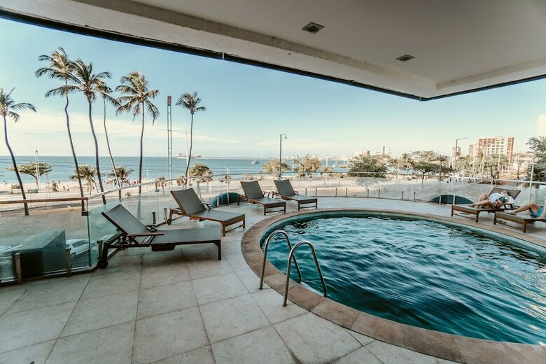 Aparthotel Iracema Flat