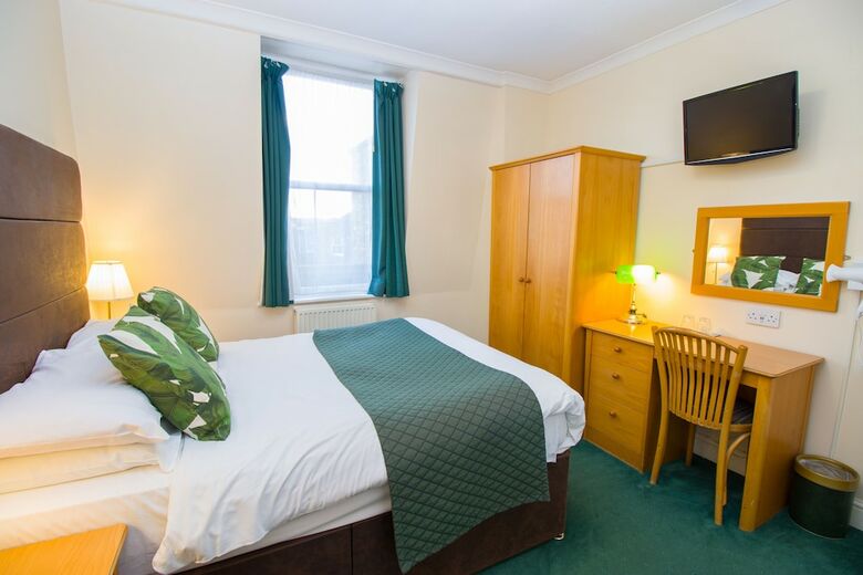 London Town Hotel