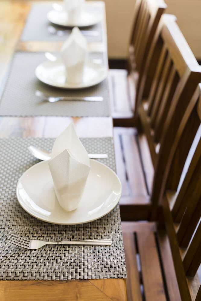 Asia Hotels Group (Poonpetch Chiangmai)