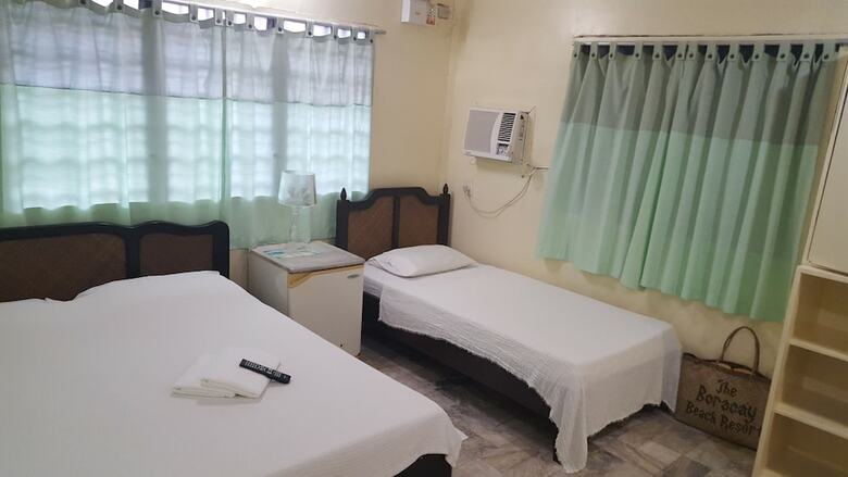 Apartamento The Boracay Beach Resort