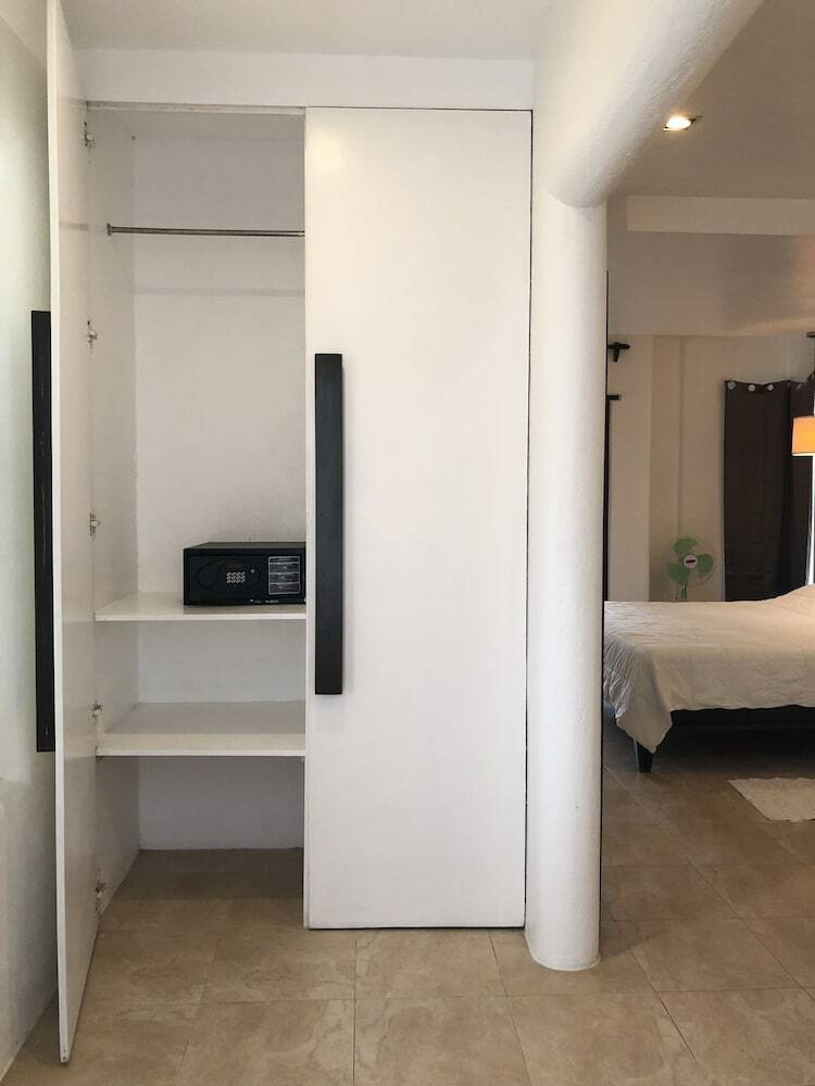 Apartamento The Boracay Beach Resort