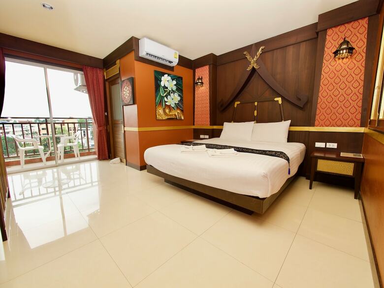 Hotel 99 Residence Patong
