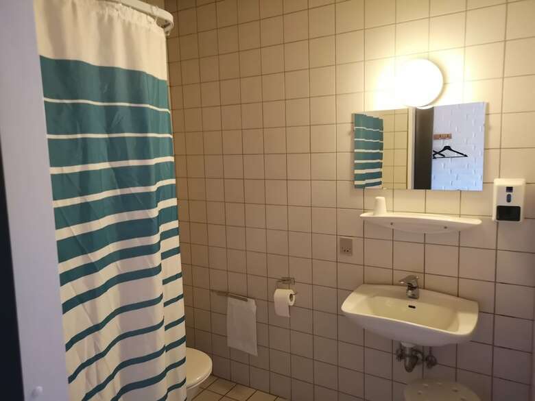 Hostal Koncepthotel - Danhostel Bl�vandshuk