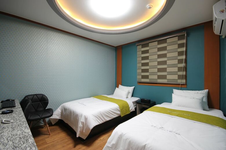 Bsb Hotel
