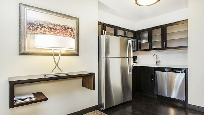 Aparthotel Staybridge Suites West Edmonton