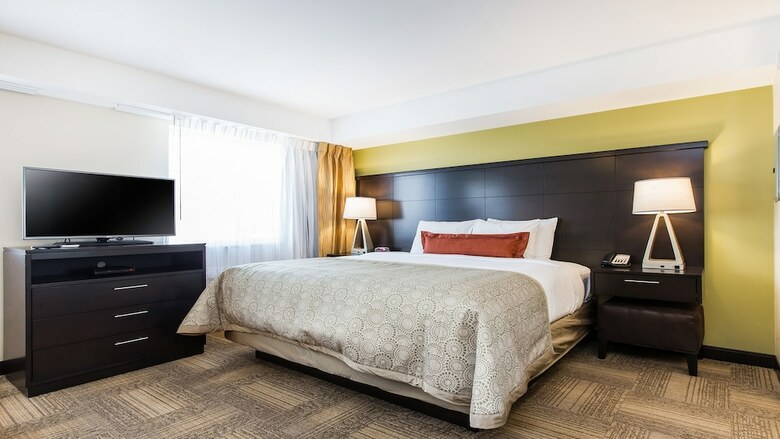 Aparthotel Staybridge Suites West Edmonton