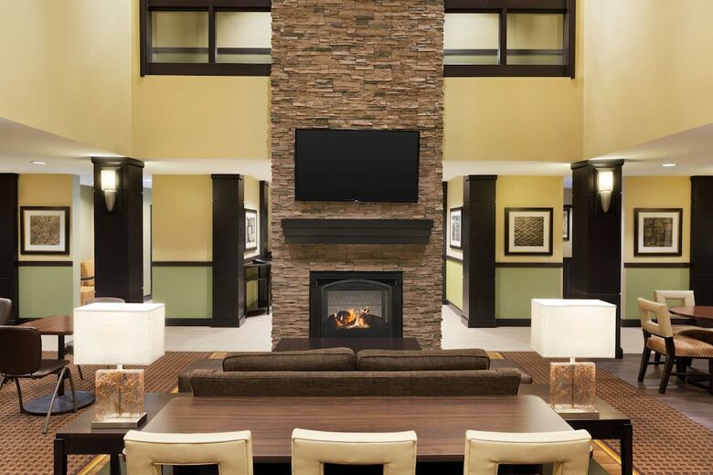Aparthotel Staybridge Suites West Edmonton