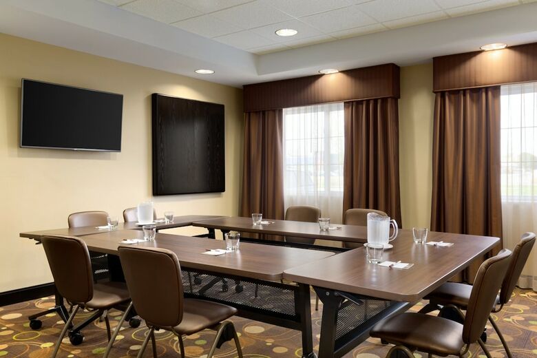 Aparthotel Staybridge Suites West Edmonton