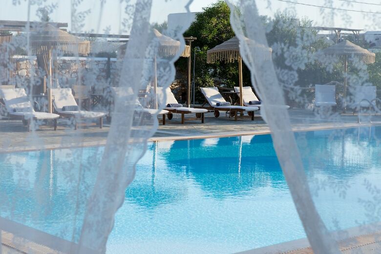 Parosland Hotel