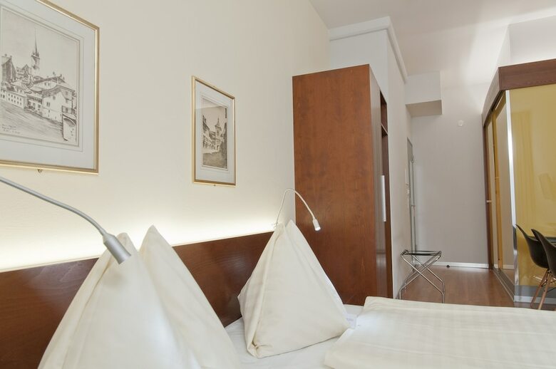 Hotel Restaurant Goldener Schl�ssel Bern