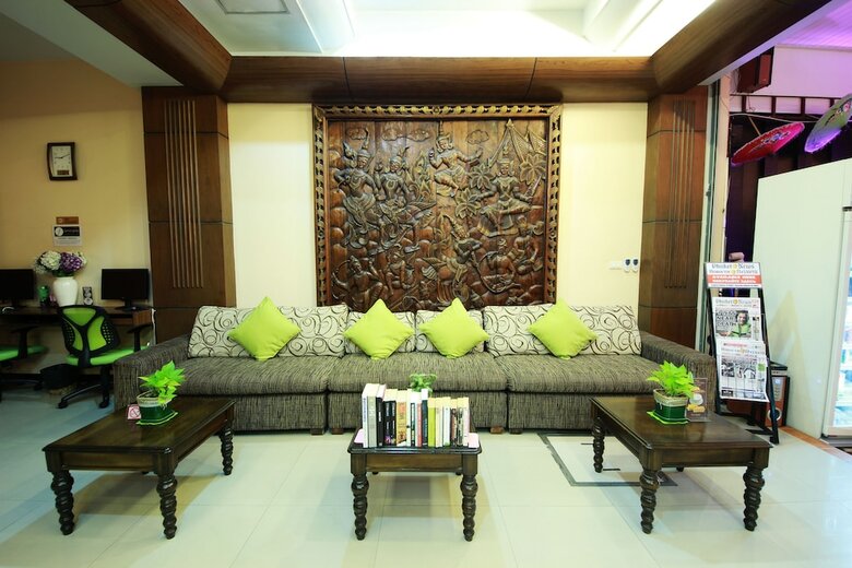 Lemongrass Hotel