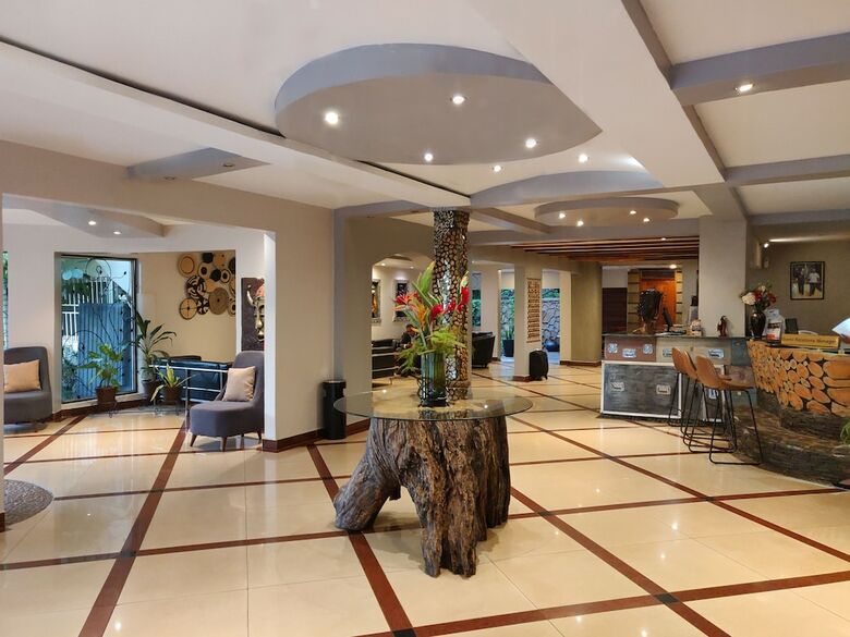 Fairway Hotel & Spa