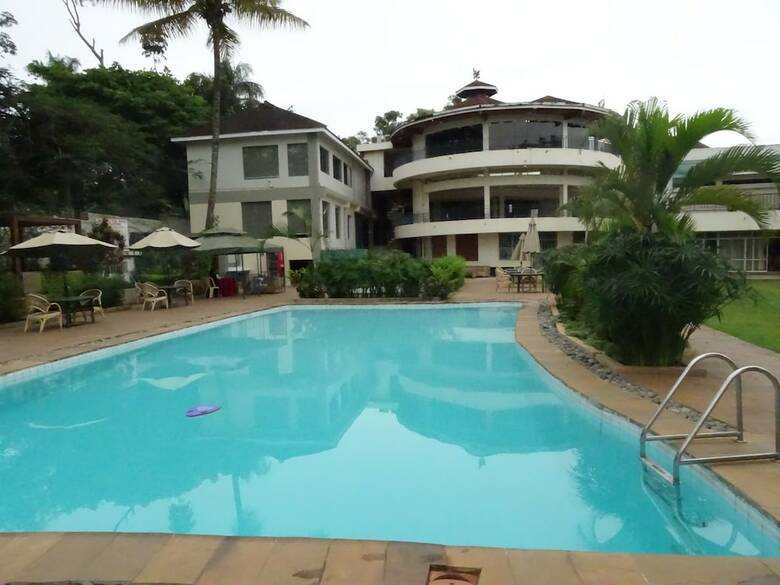 Fairway Hotel & Spa