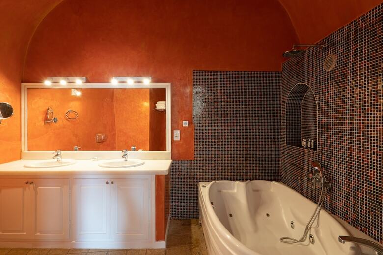 Hotel Cabana 112 Cliff Suites