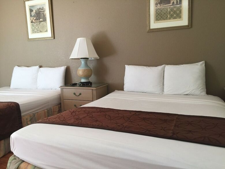 The Hyundae Hotel