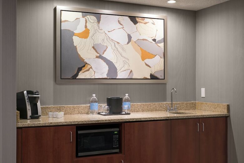 Hotel Courtyard By Marriott Denver Airport