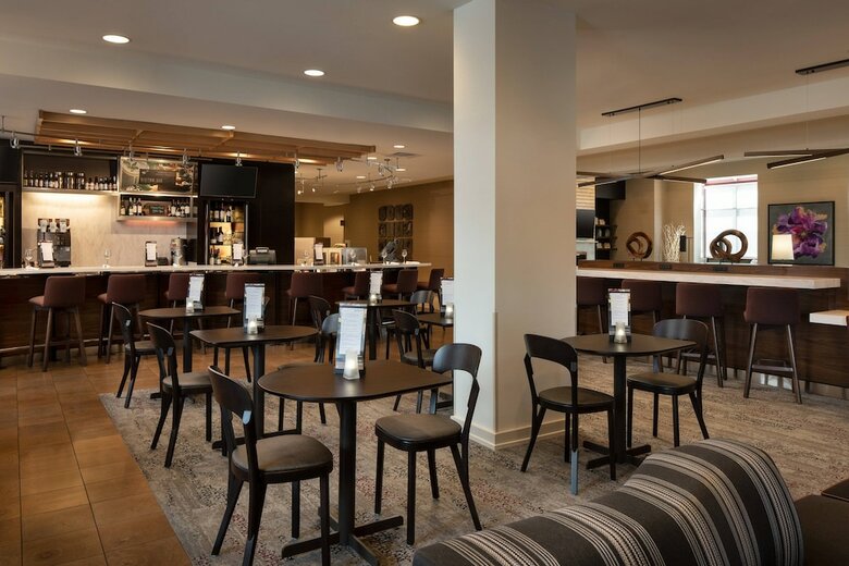 Hotel Courtyard By Marriott Denver Airport