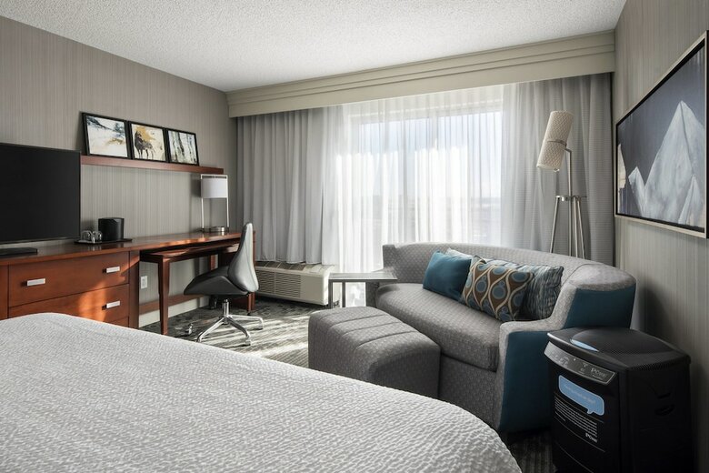 Hotel Courtyard By Marriott Denver Airport