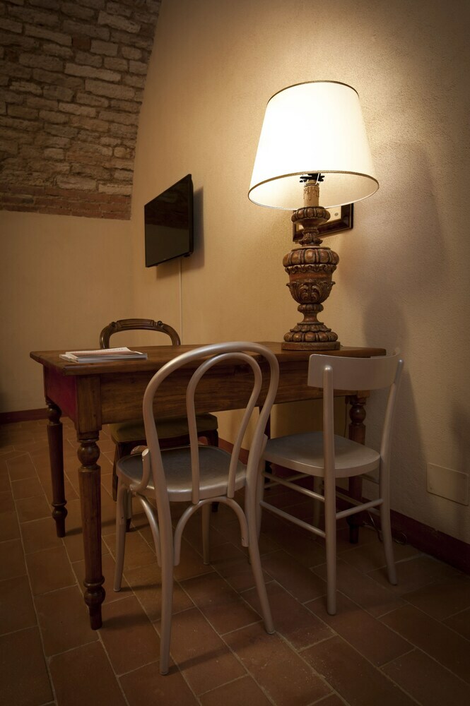 Residencia Antico Granaione