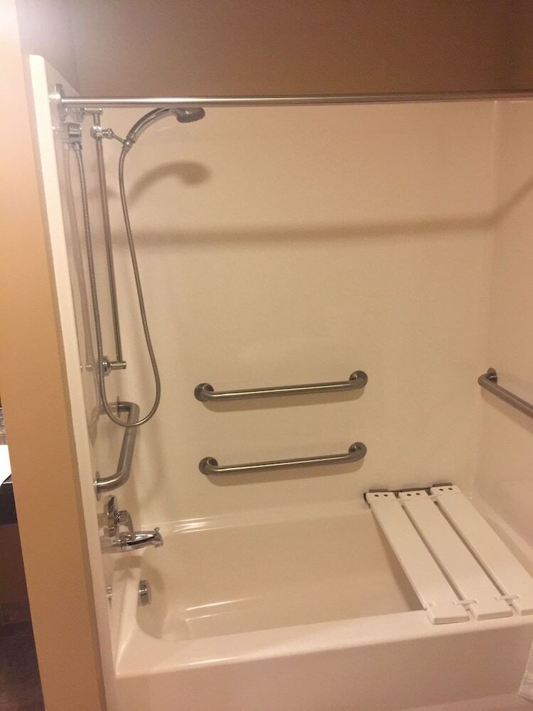 Hotel Cobblestone Inn & Suites - Newton