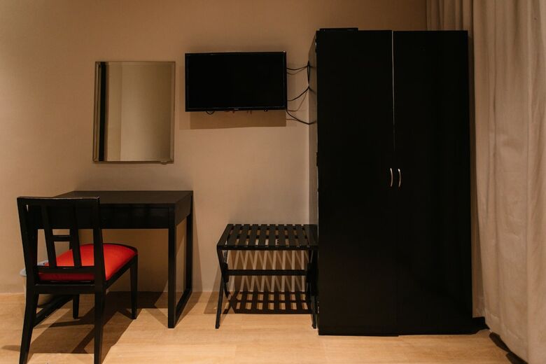 Hotel Dynasty Tourist Inn