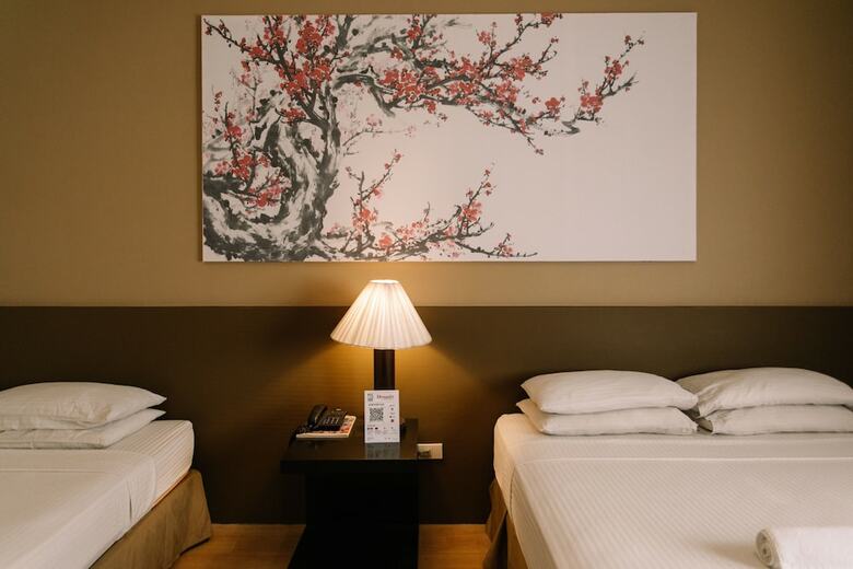 Hotel Dynasty Tourist Inn