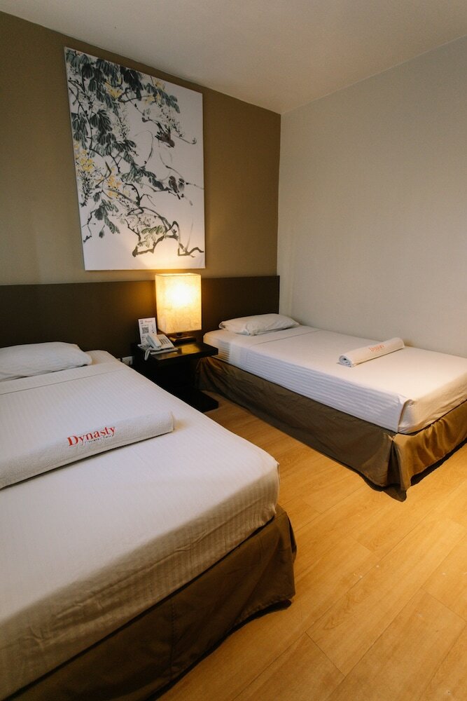 Hotel Dynasty Tourist Inn